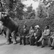 Image for article titled Strange Historic Photos Of Intelligent Animals